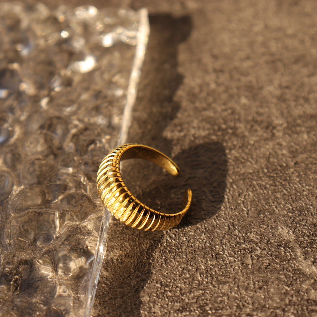 CYRILLE LANE RING