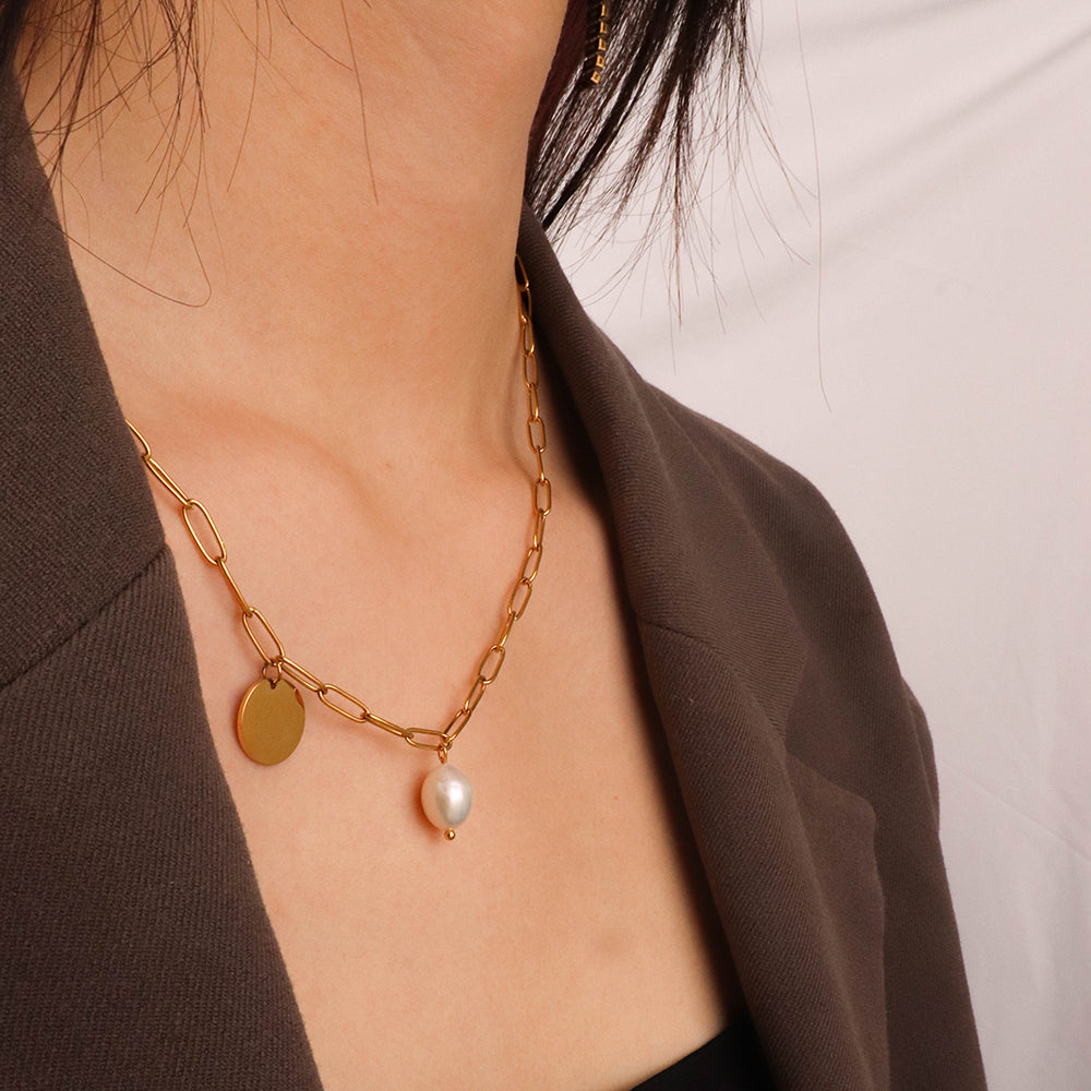 ARIANNE LABELE NECKLACE