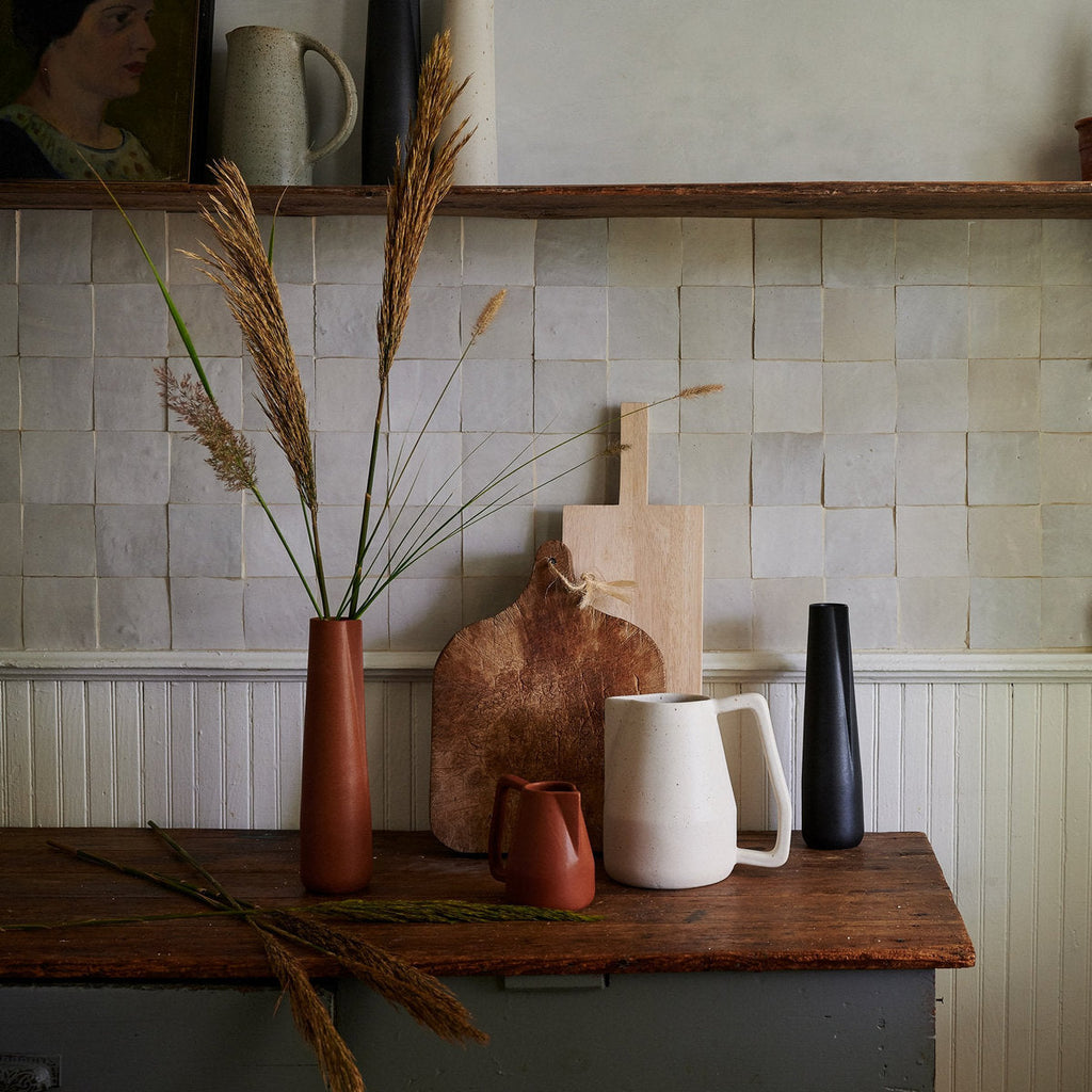 Black Novah Pitcher