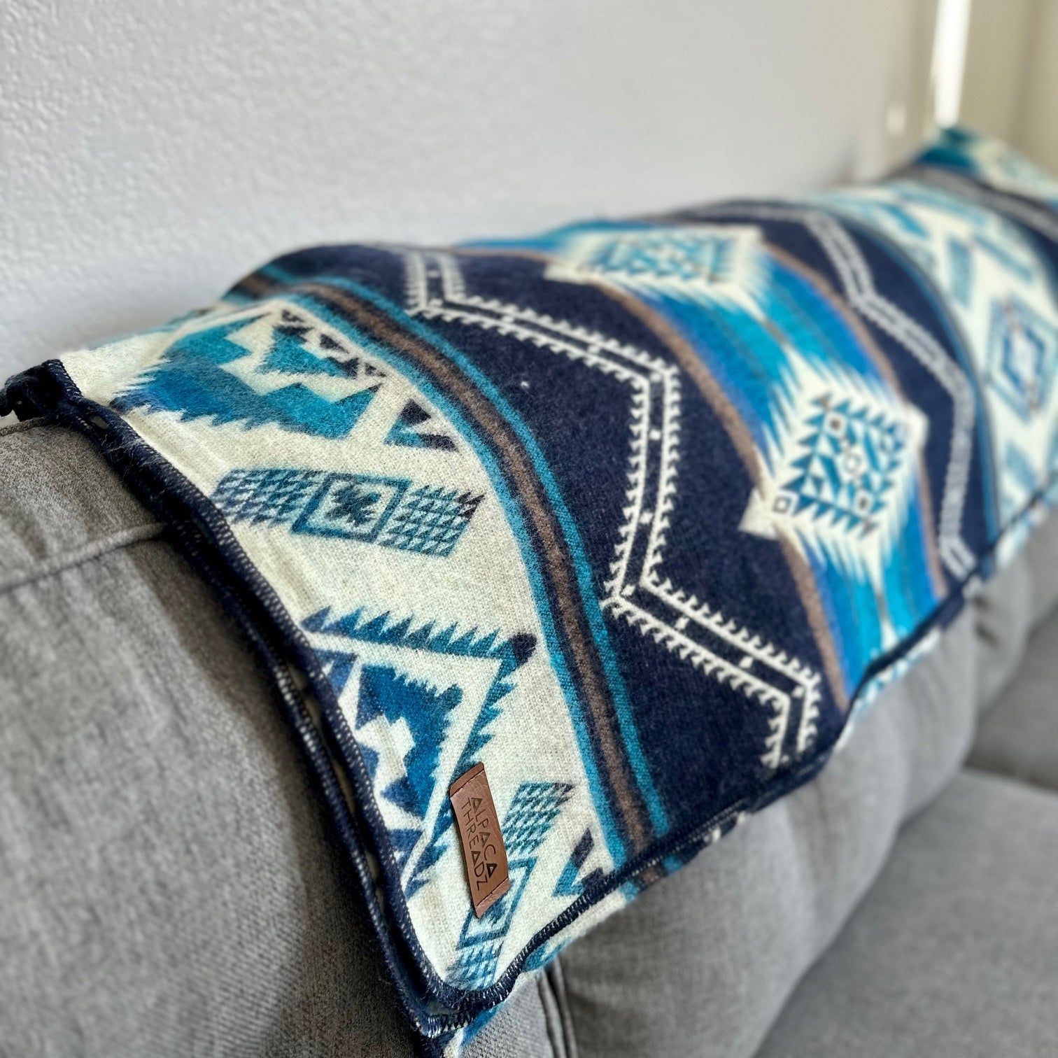 Andean Alpaca Wool Blanket - Cobalt Blue