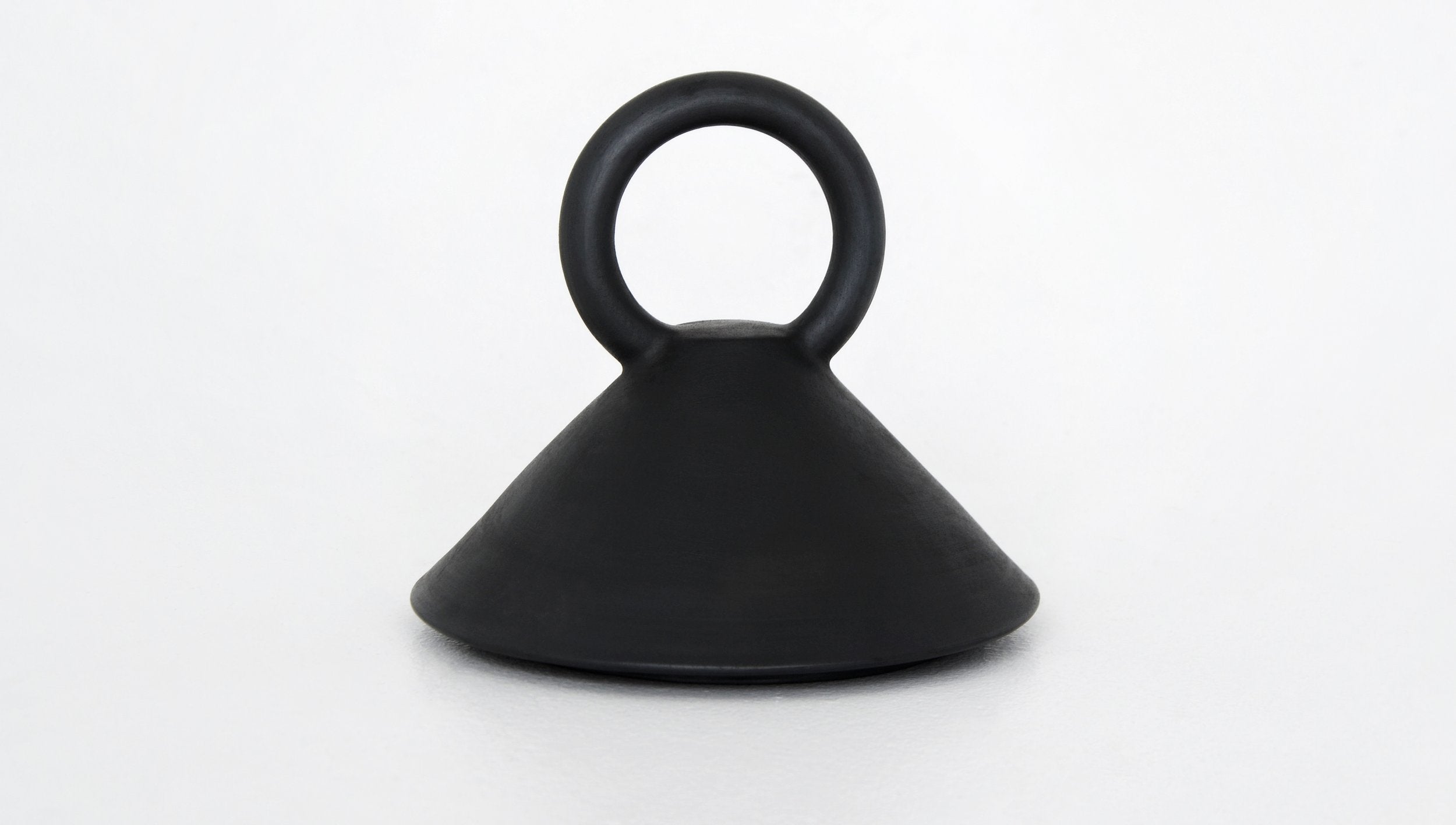 Tall Serving Bowl with Lid Guculia. Shadow