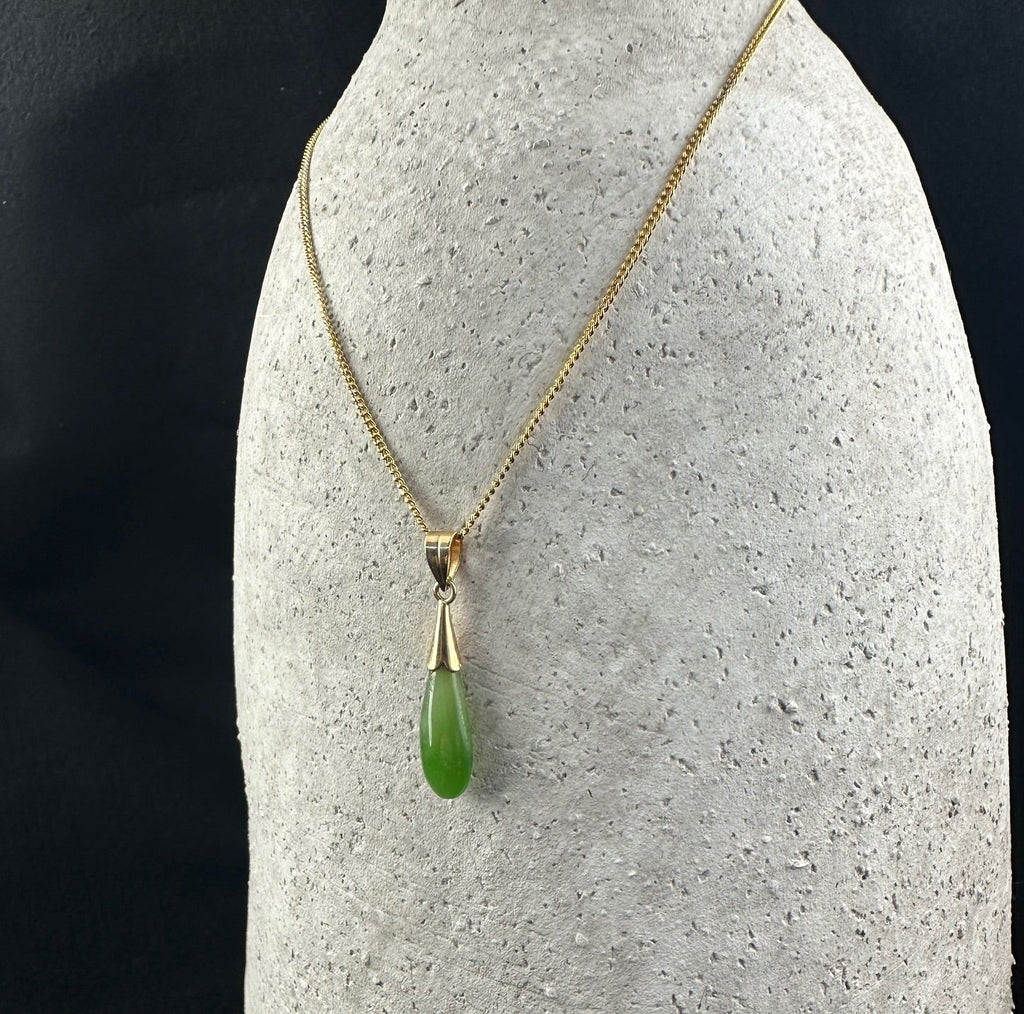 Vintage Teardrop Pendant, 31mm