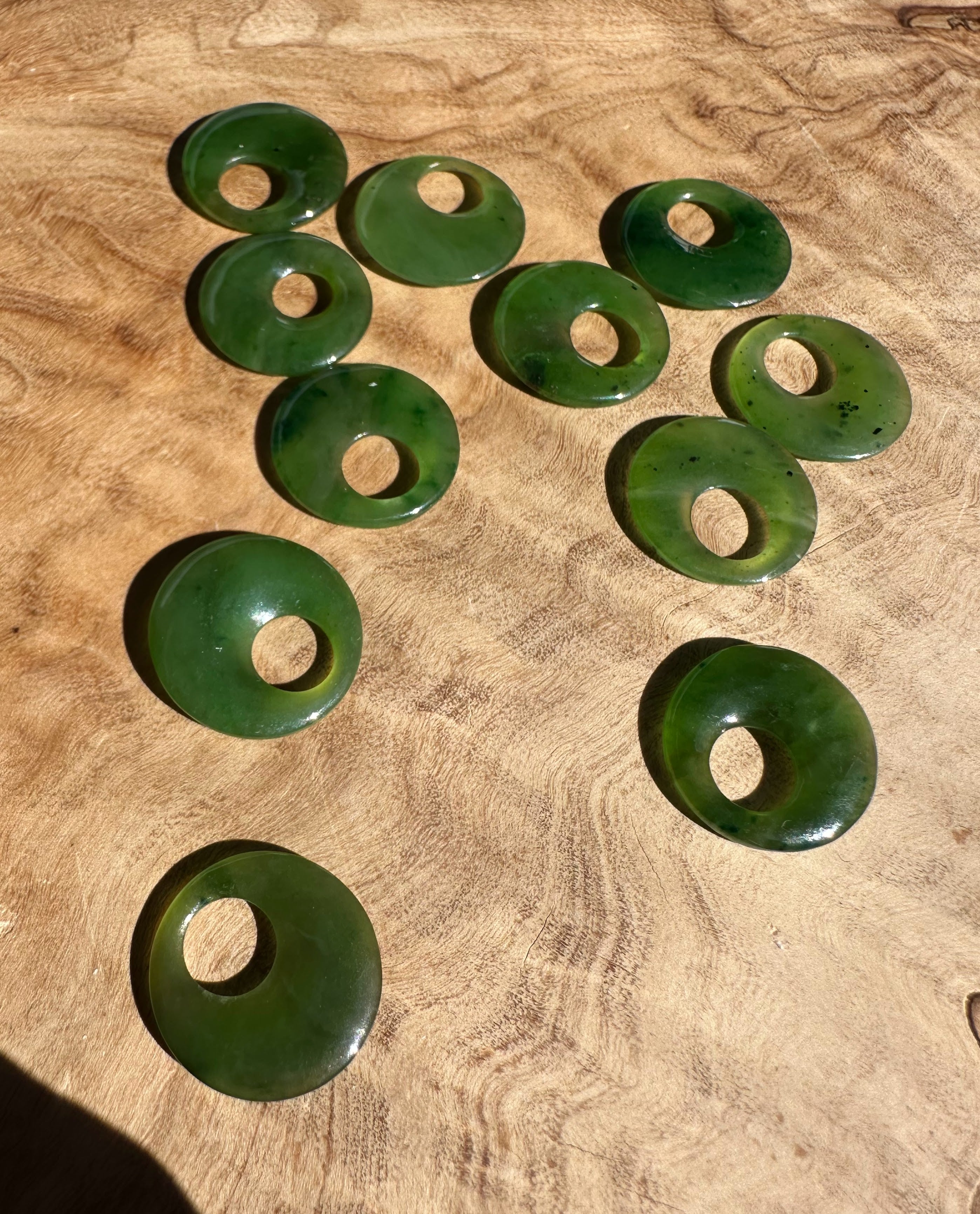 Jade Circle Pendant, 15mm - 3245