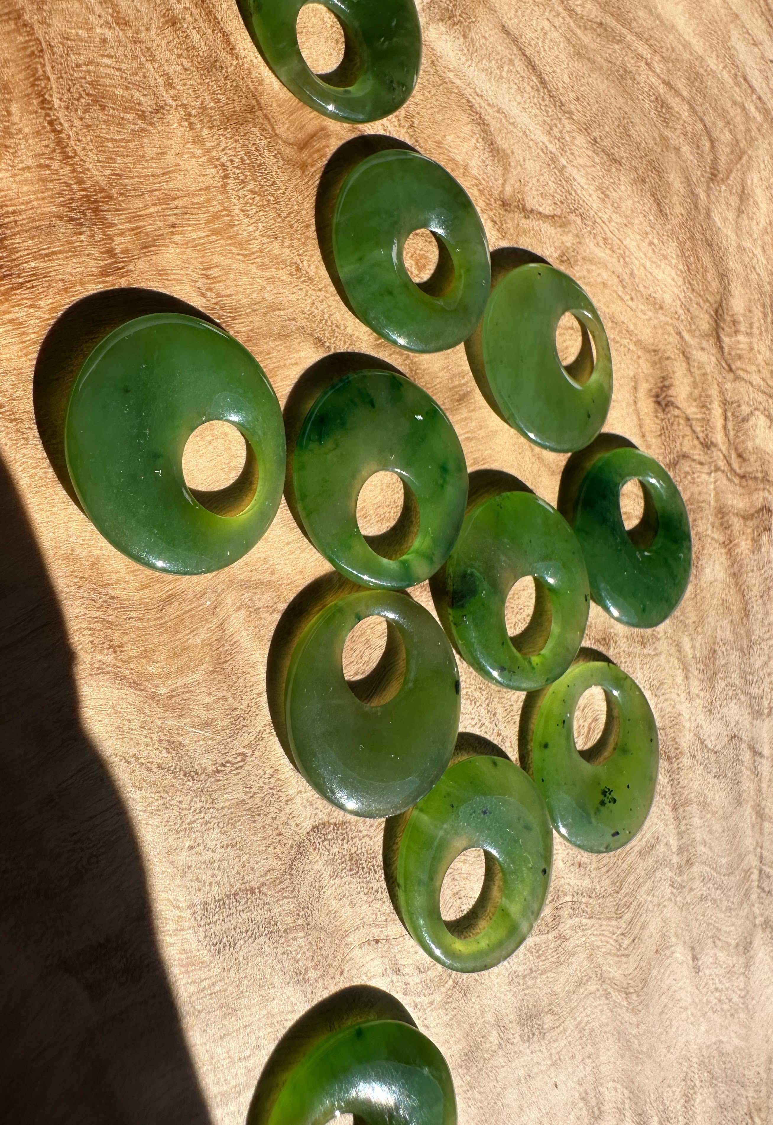 Jade Circle Pendant, 15mm - 3245