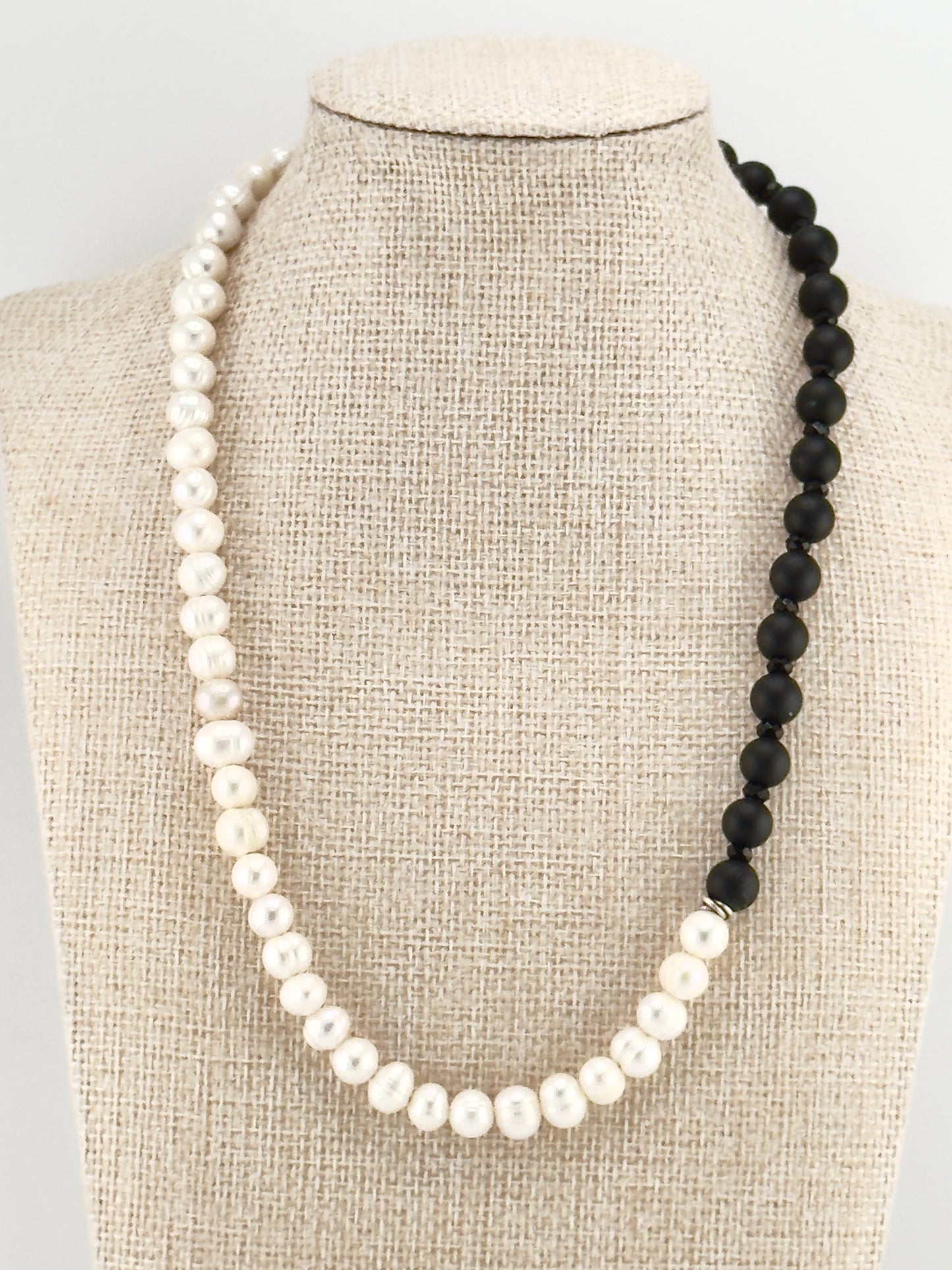 Onyx & FW Pearl Toggle Necklace