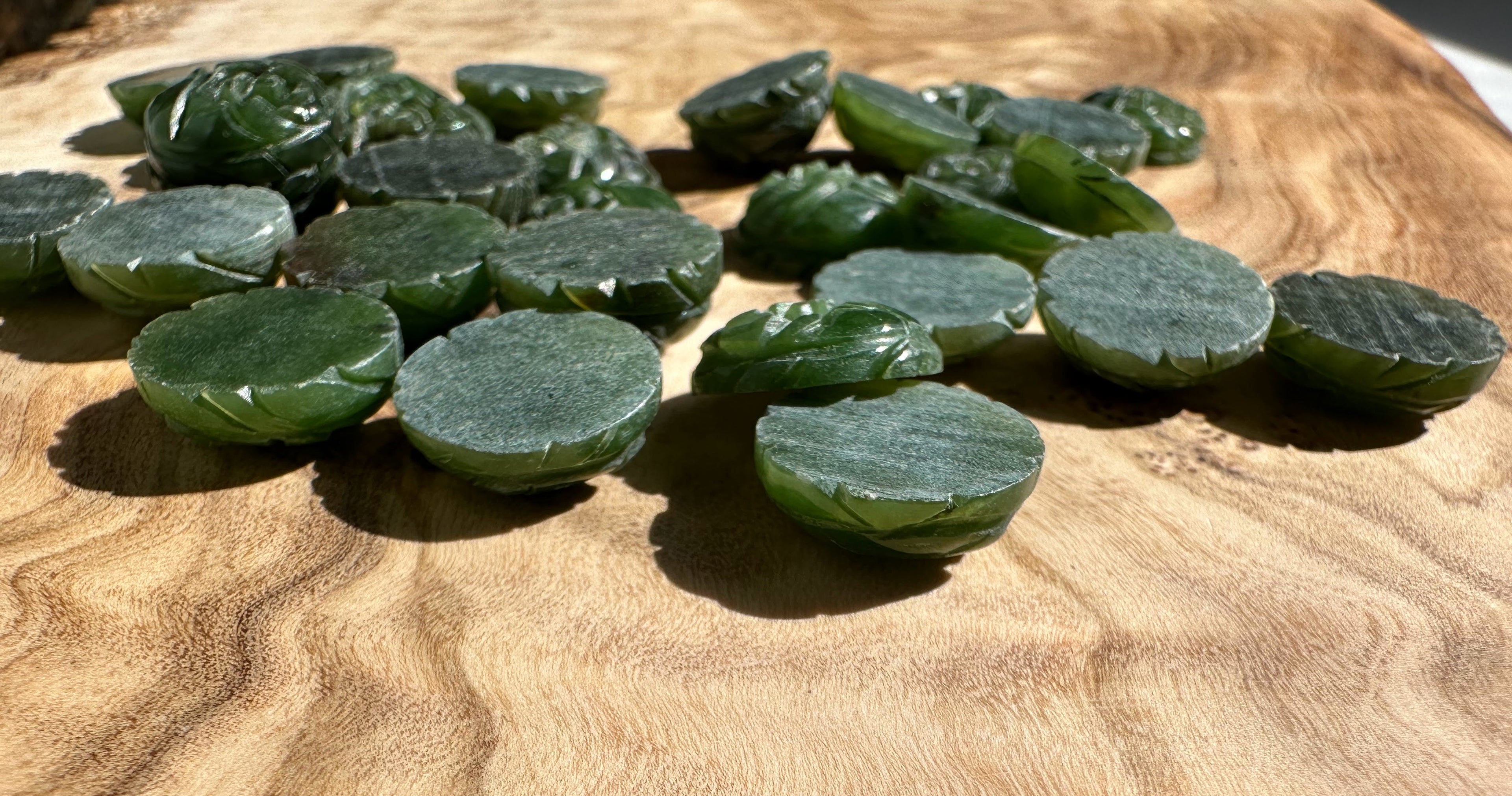 Vintage Dark Green Jade Rose Cabochon - 14mm