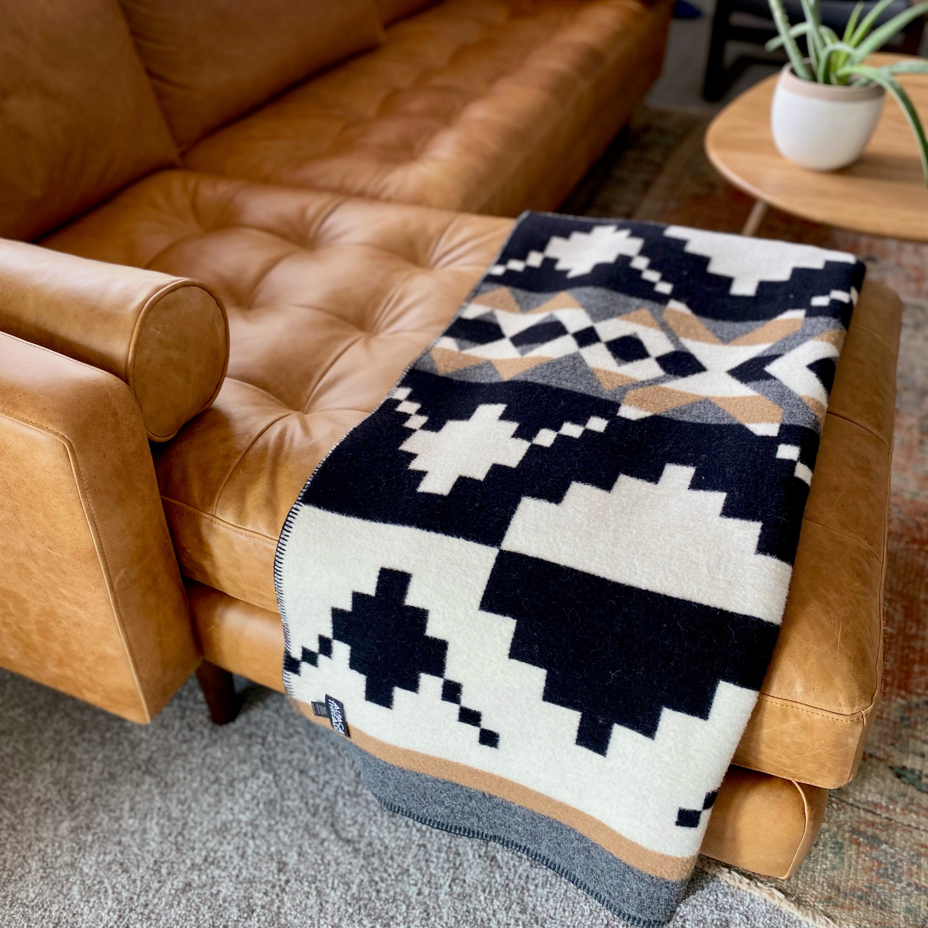 Chakana Alpaca Camp Blanket