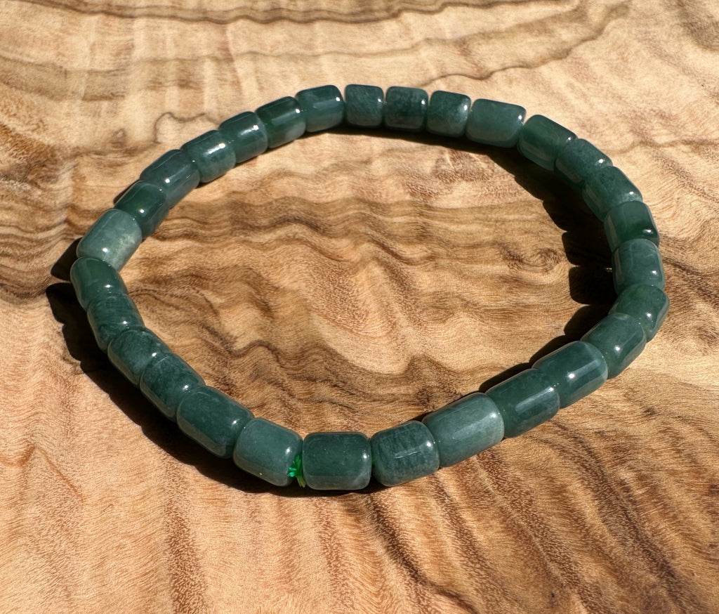Guatemalan Jadeite Column Bead Bracelet