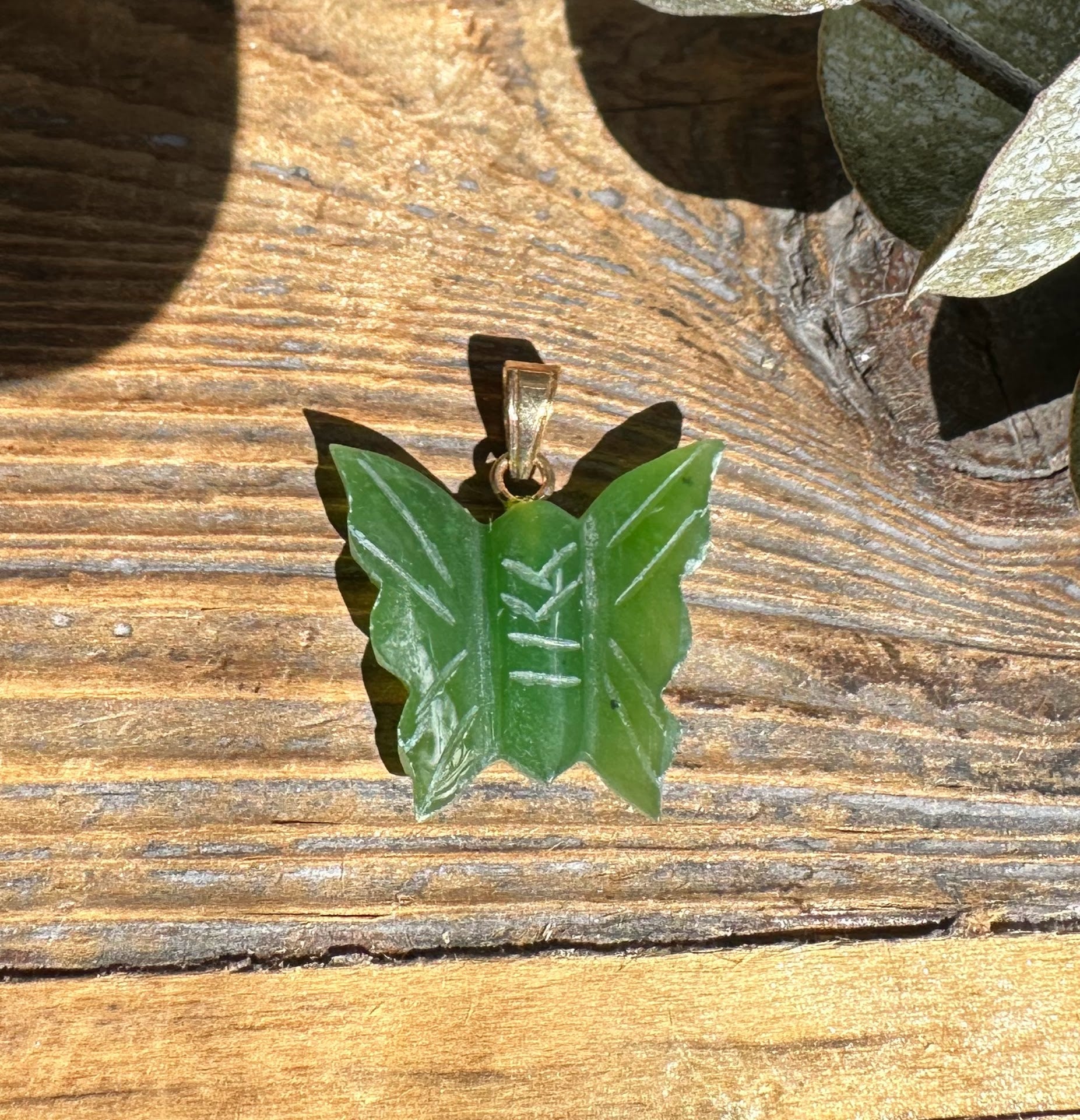 Vintage Jade Butterfly Pendant/Charm - 20mm