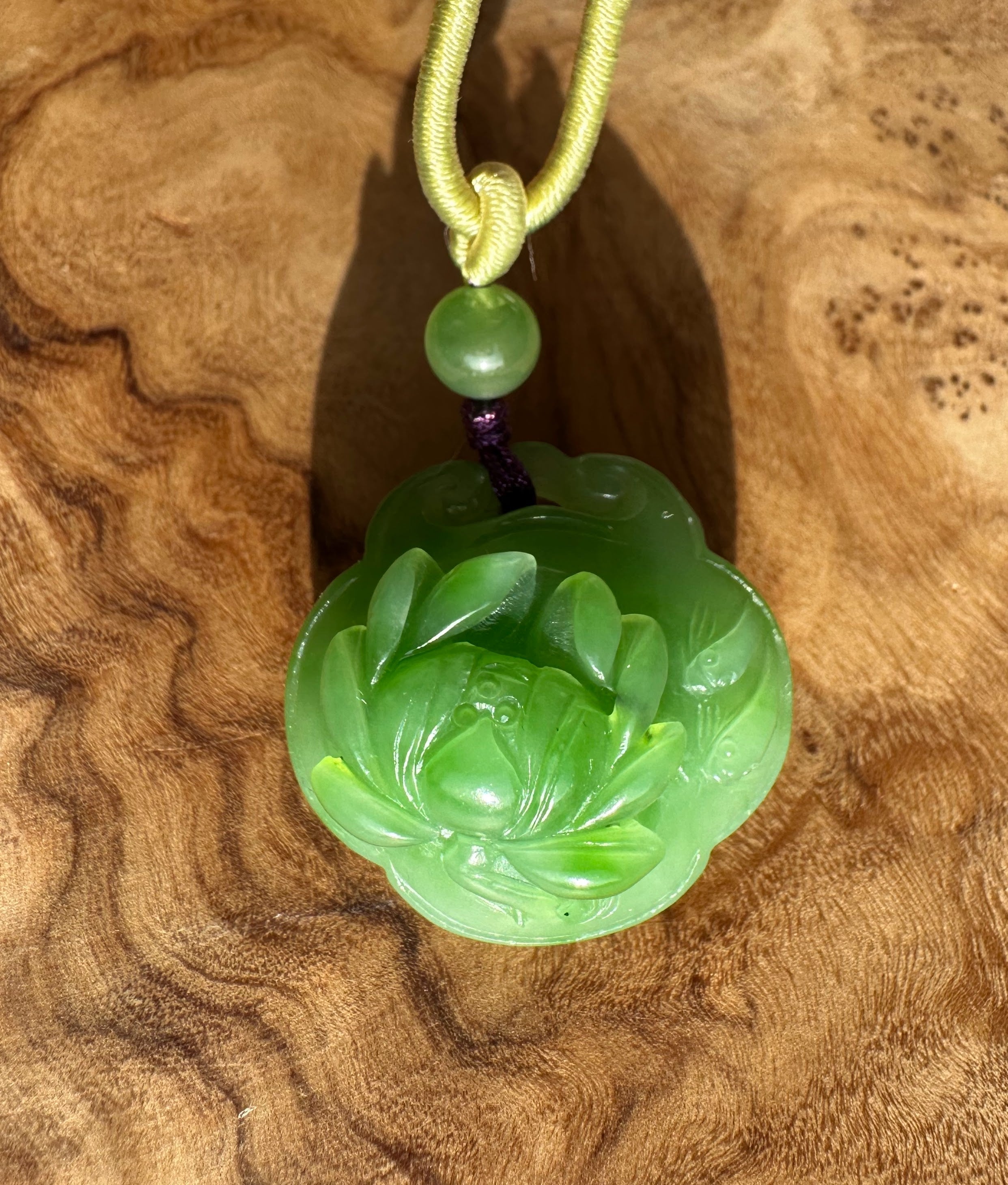 AA Grade Siberian Jade Flower Pendant, 25.5mm*