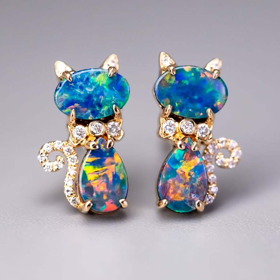 Kitten Cat Doublet Opal Diamond Stud Earrings 18K Yellow Gold