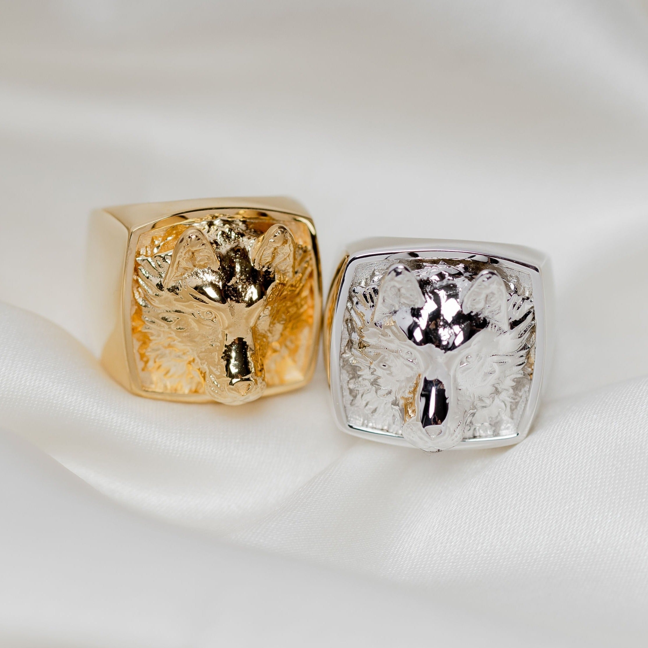 Lone Wolf Ring - Sterling Silver