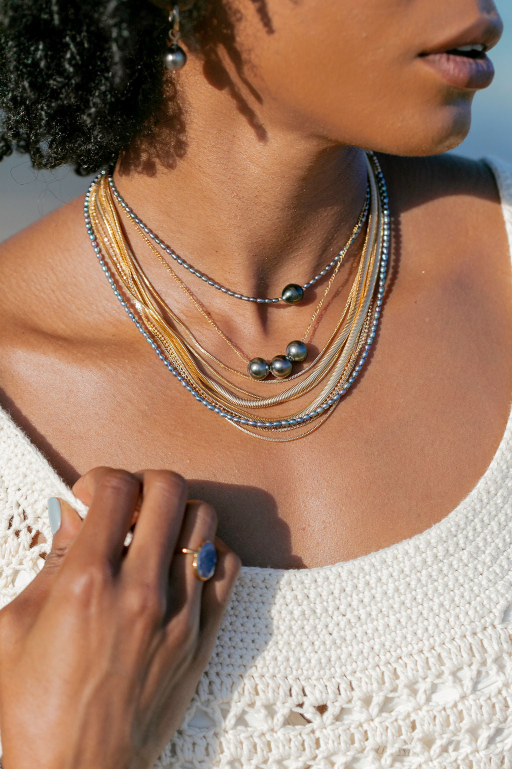 Genuine Tahitian Pearl Choker Necklace - Gold Kaimalie