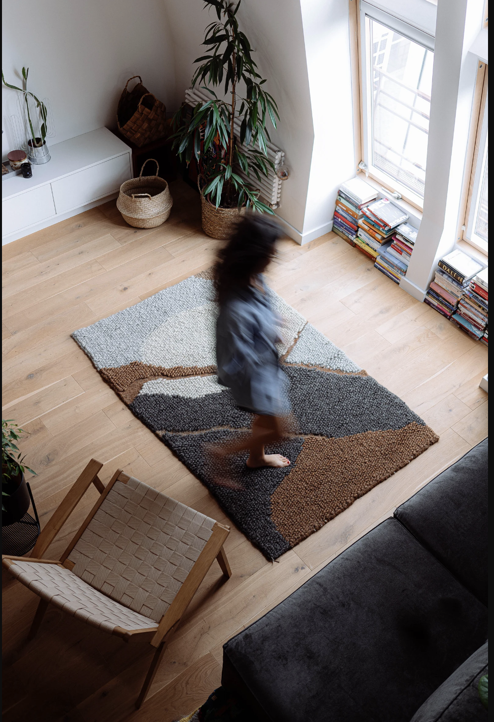 Handwoven Wool Area Rug "Guk"