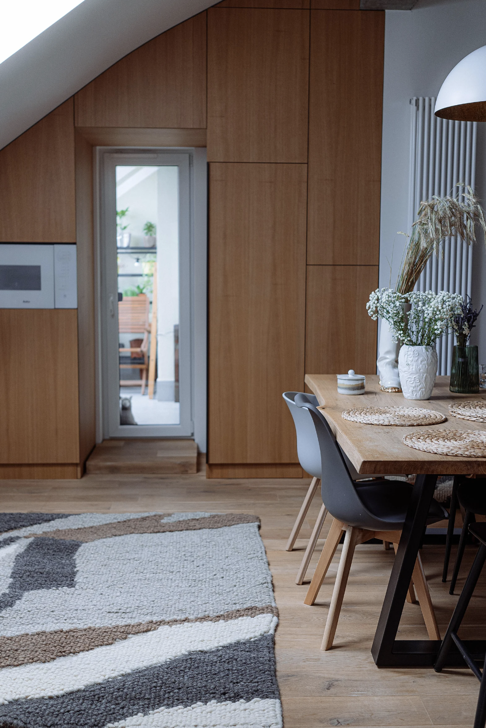 Handwoven Wool Area Rug "Stone"