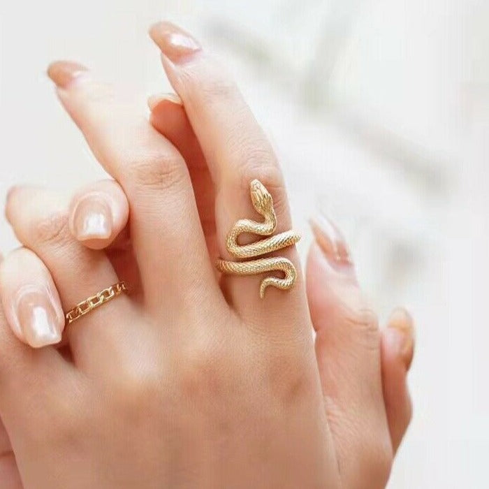Snake Design Black Diamond Ring 18K Yellow Gold Viper Ring