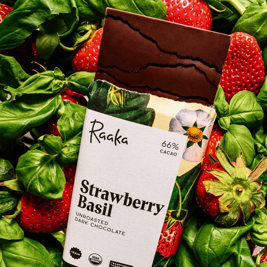 Botanical Collection Box - Raaka Chocolate