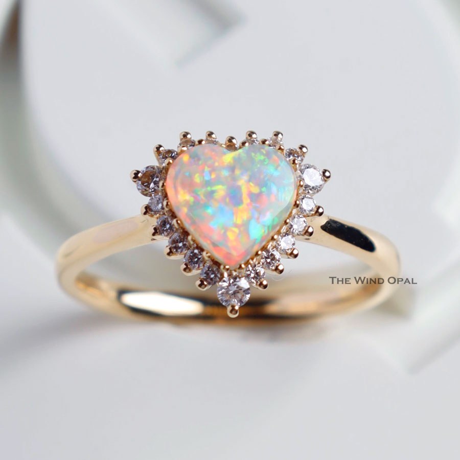 Rare Stunning Heart Shaped Opal Halo Diamond Engagement Ring 18k Yellow Gold