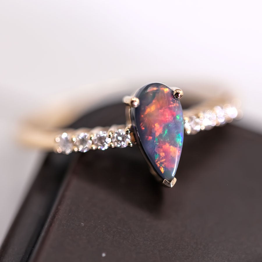 Stylish Black Opal Diamond Engagement Ring 18K Yellow Gold