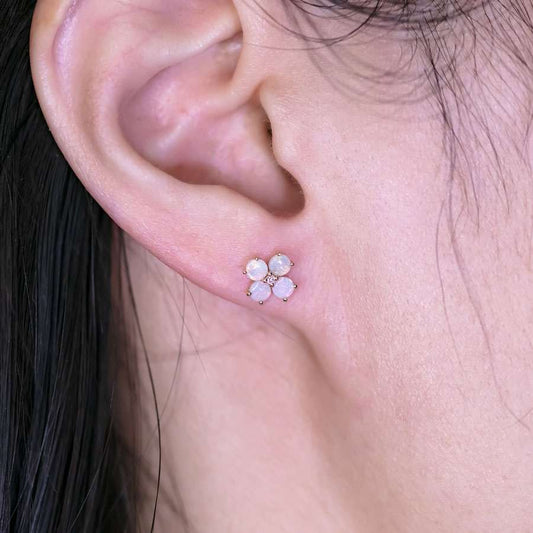 Sweet Four-Leaf Clover earstuds Opal Diamond Earrings 14K Yellow Gold