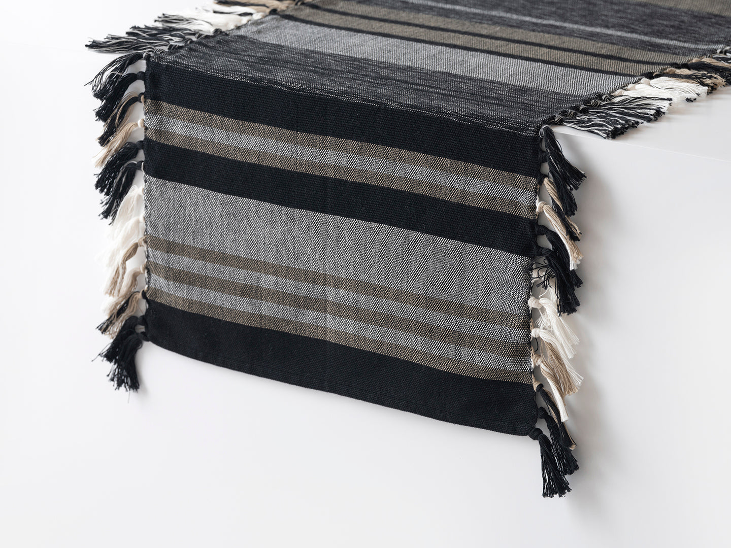 Marea Table Runner