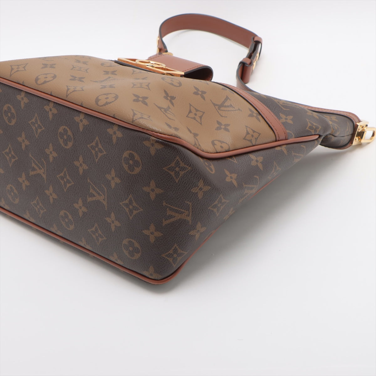 Louis Vuitton monogram reverse Hobo Dauphine MM M45195 DU1260