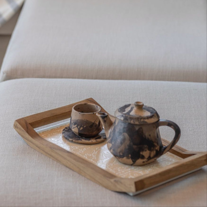 Lluvia Negra Cup & Saucer