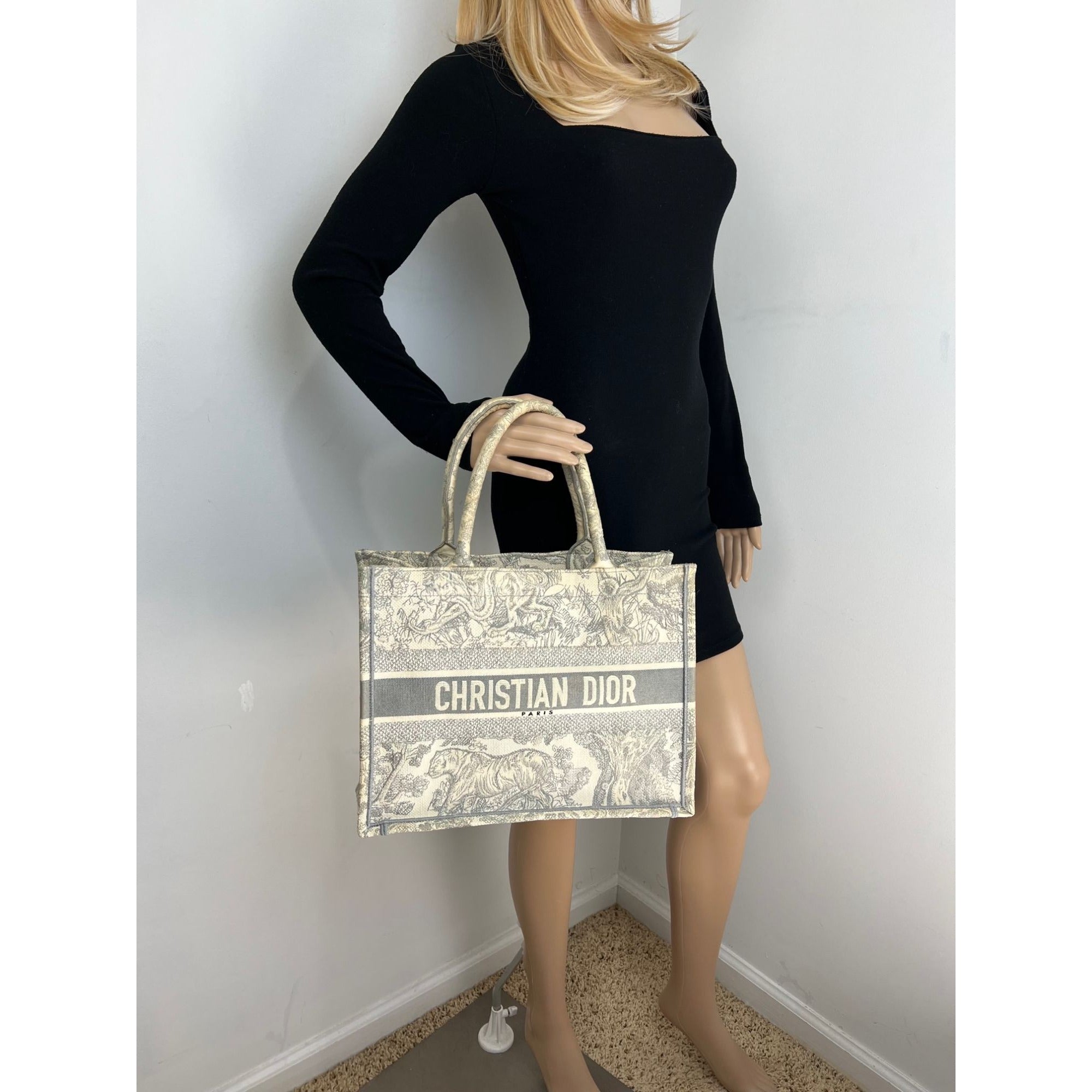 CHRISTIAN DIOR Medium Dior Book Gray Embroidery Tote