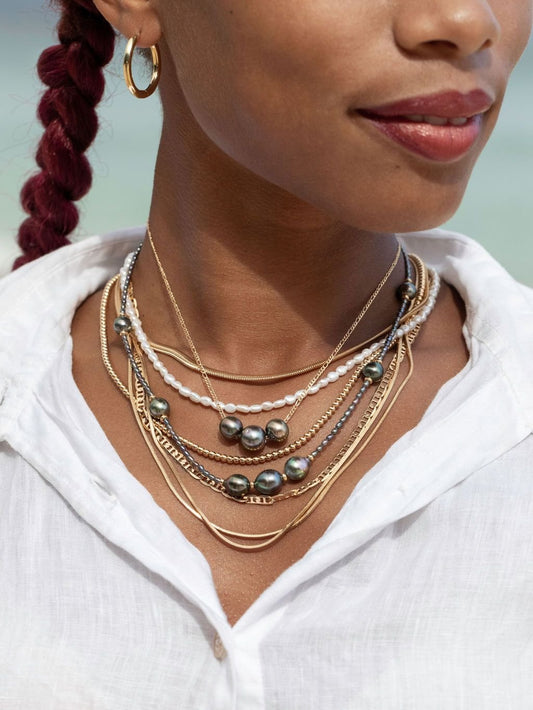 Gold Dainty White Pearl Necklace - Maile
