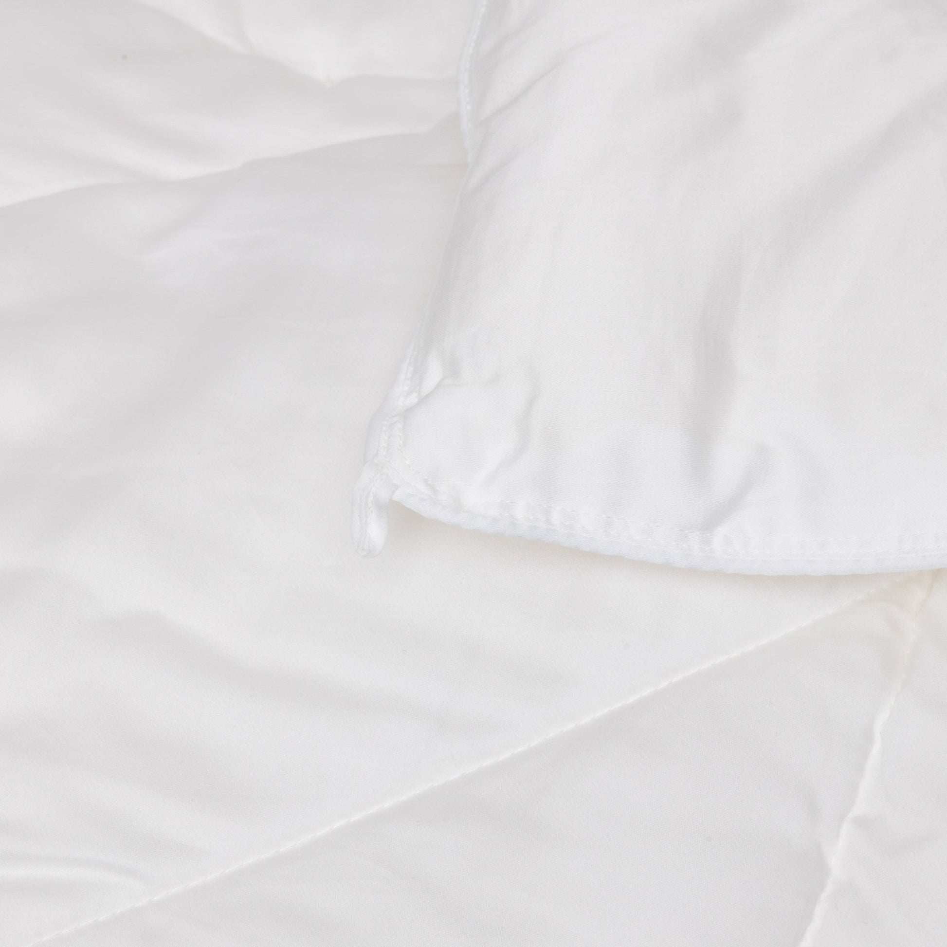 ethical-bedding-silk-bed-sheets-pillowcases