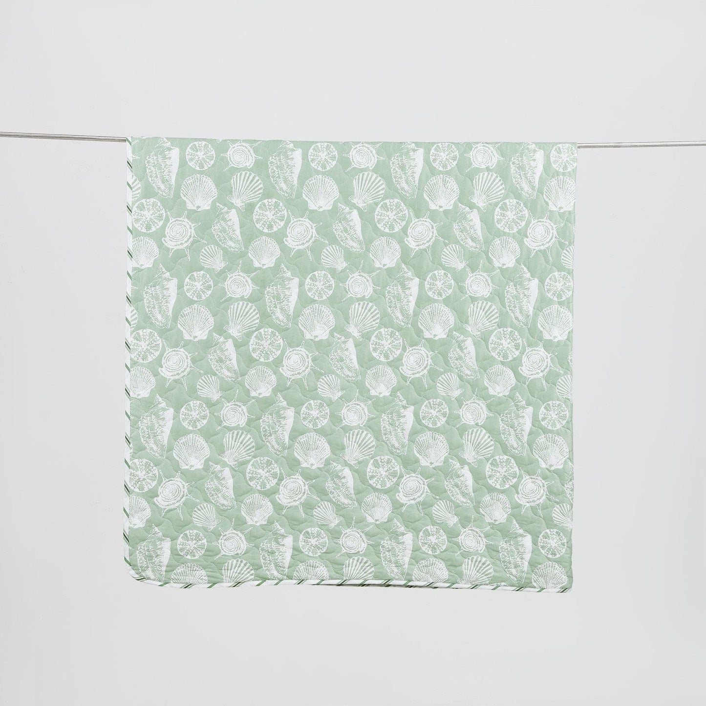 Green Seashell Quilt - Emerald Bay