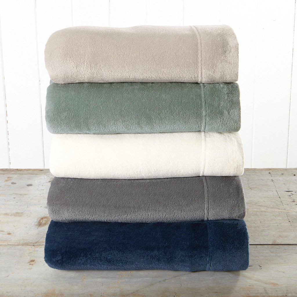 4-Piece Solid Plush Sheet - Velvet Luxe Collection
