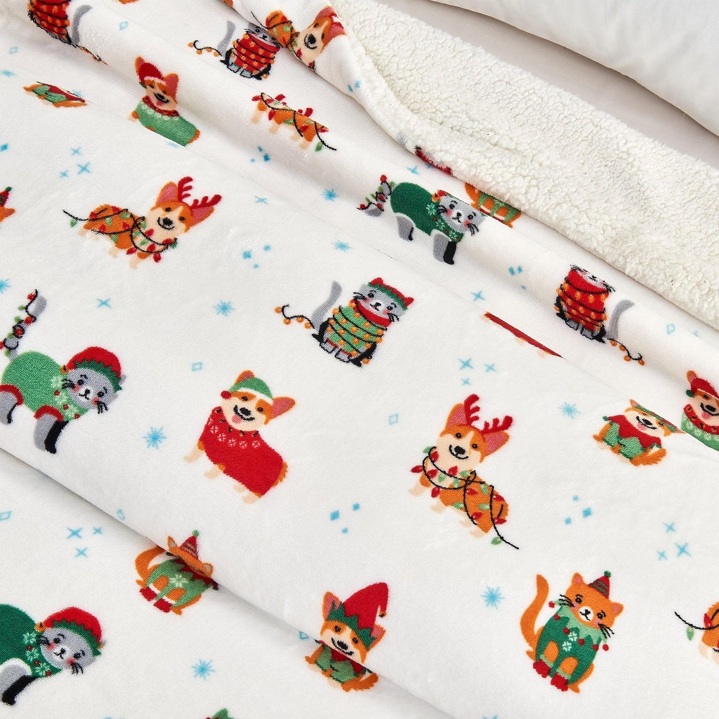 Holiday Sherpa Throw - Esmay Collection