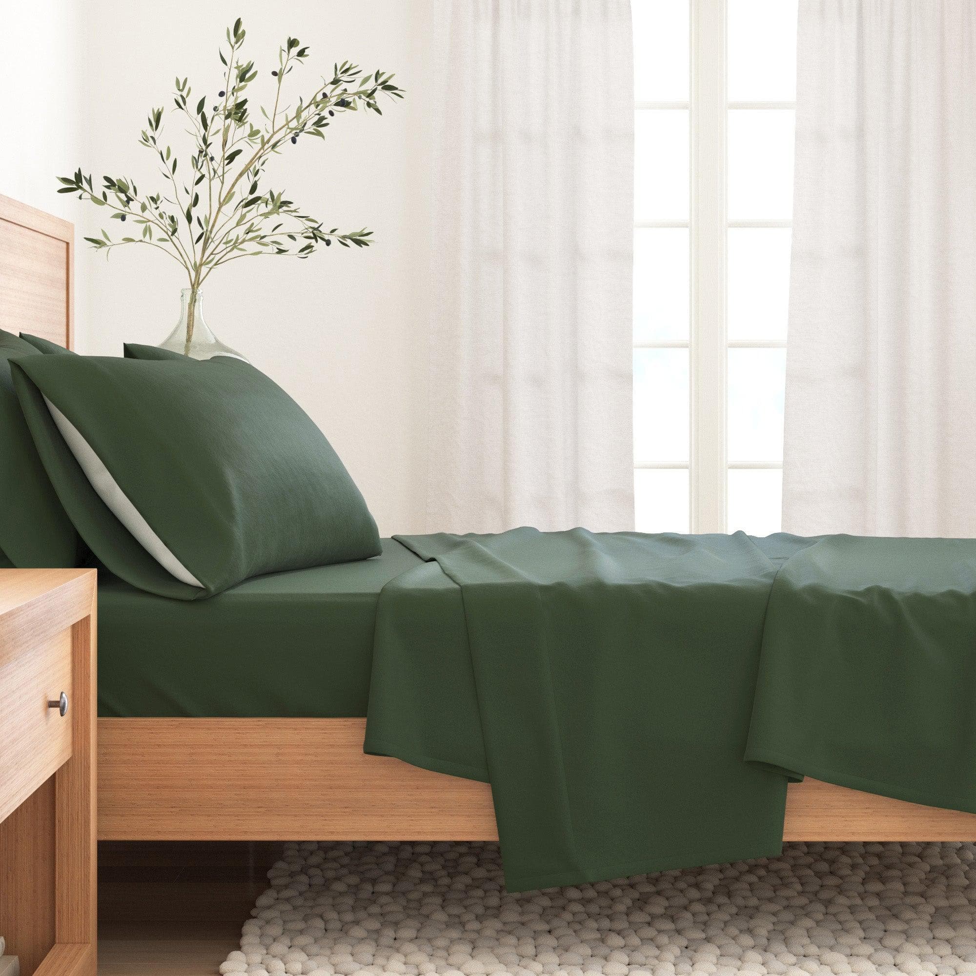 4-Piece Cotton Solid Flannel Sheet - Nordic Collection