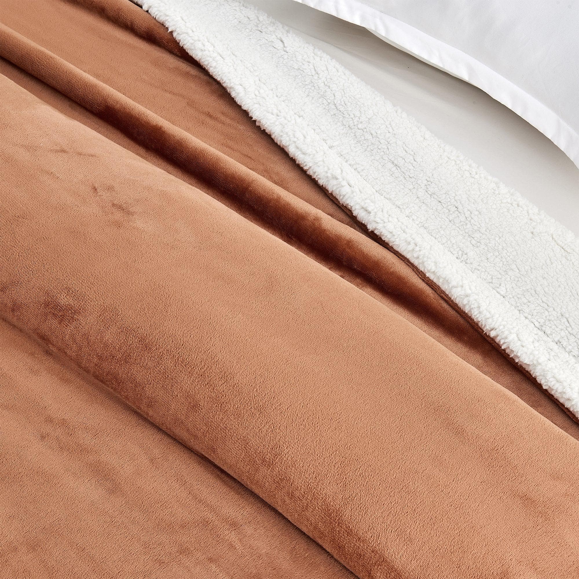 Velvet Plush Sherpa Luxury Bed Blanket - Kinsley Collection