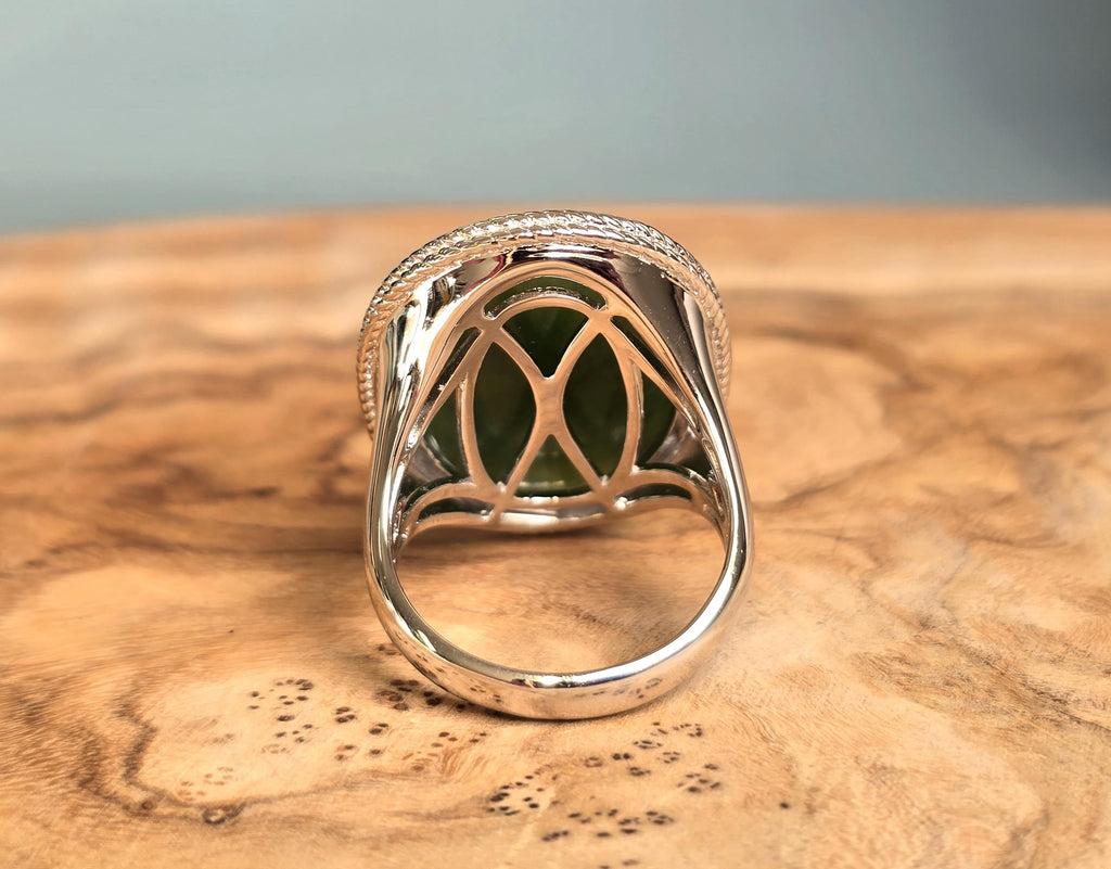 Canadian Jade Silver Ring - 1062