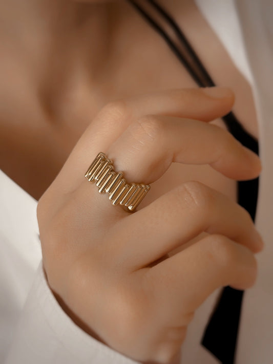 14K Solid Gold Serrated Wave Zigzag &nbsp;Model Ring