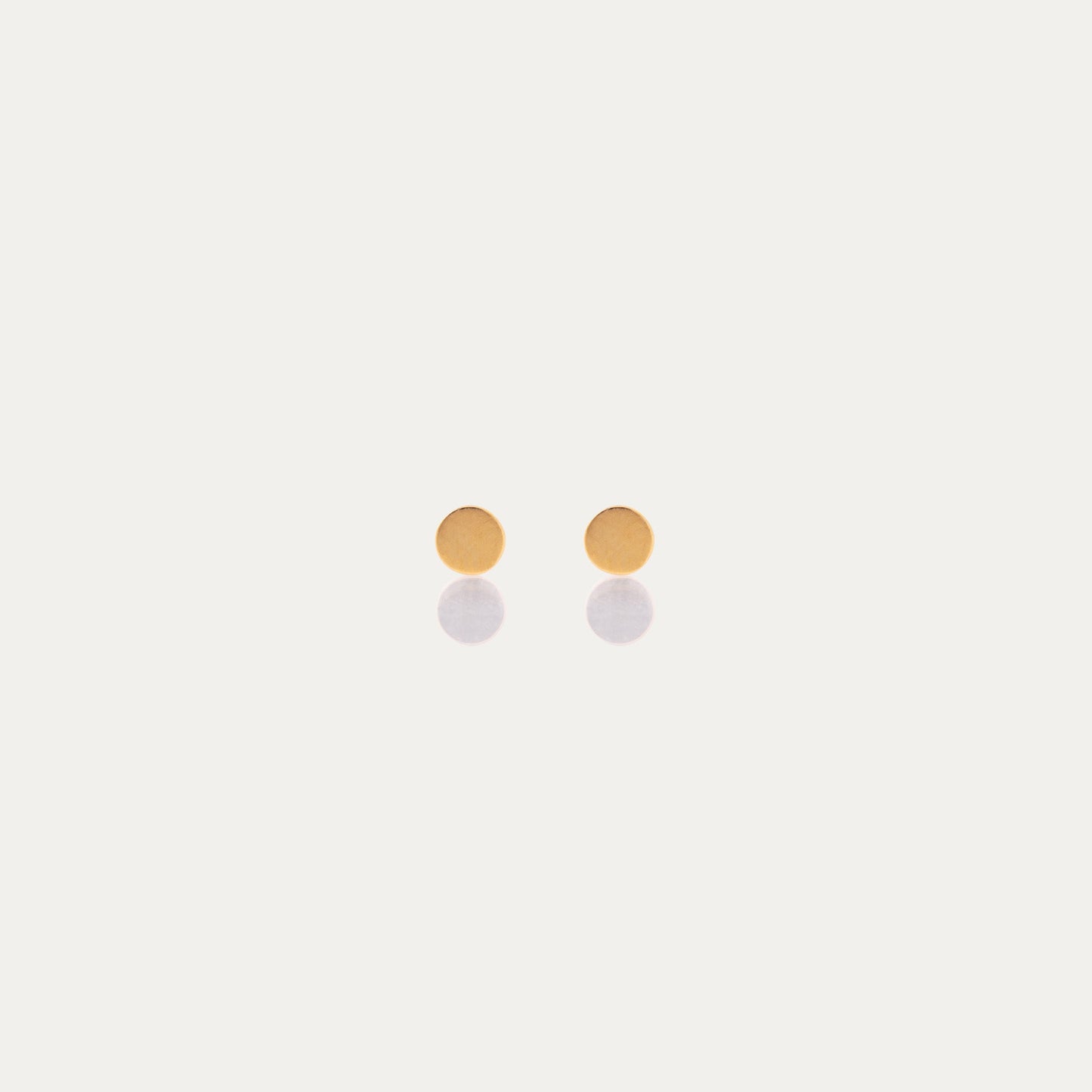 Livie Stud Earrings