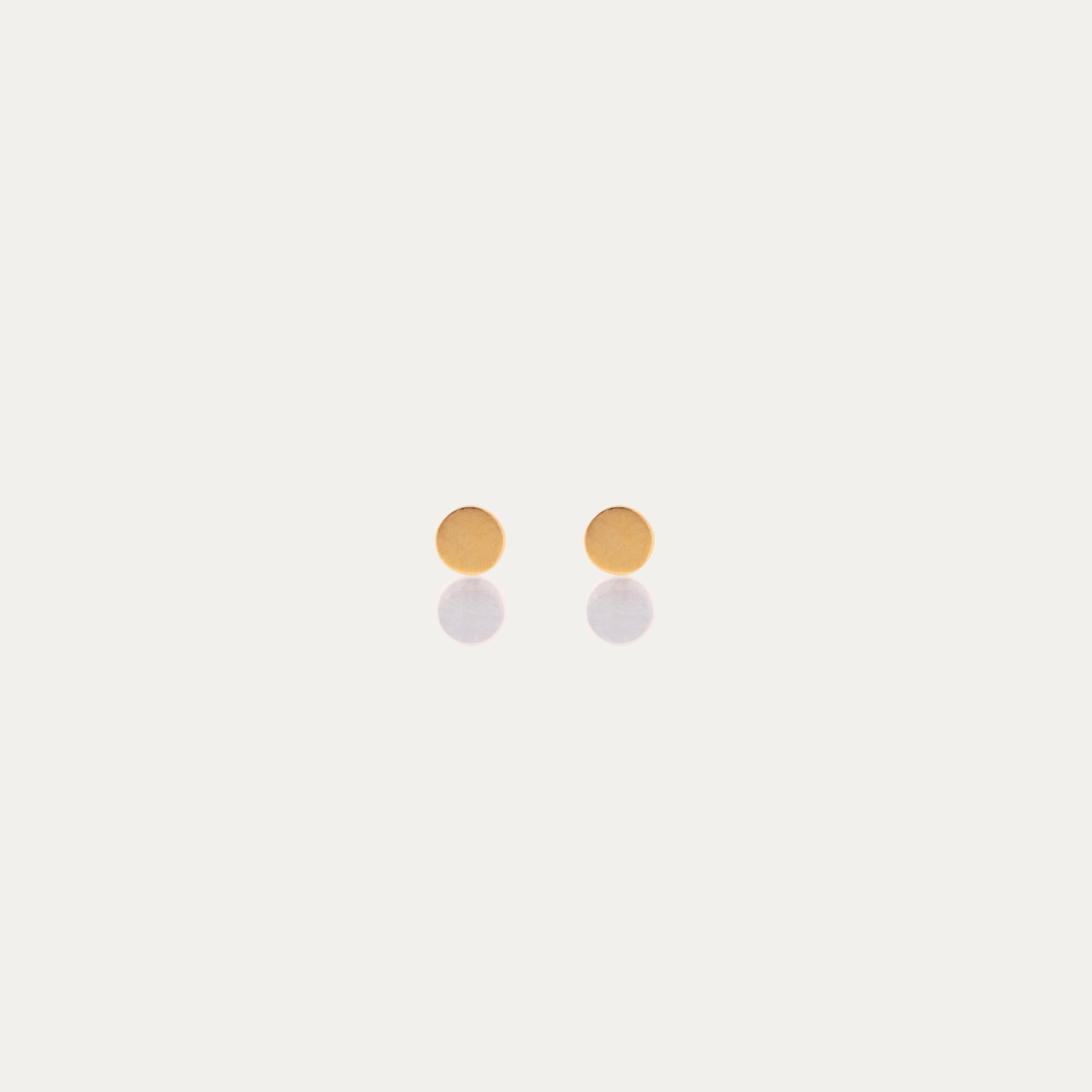 Livie Stud Earrings