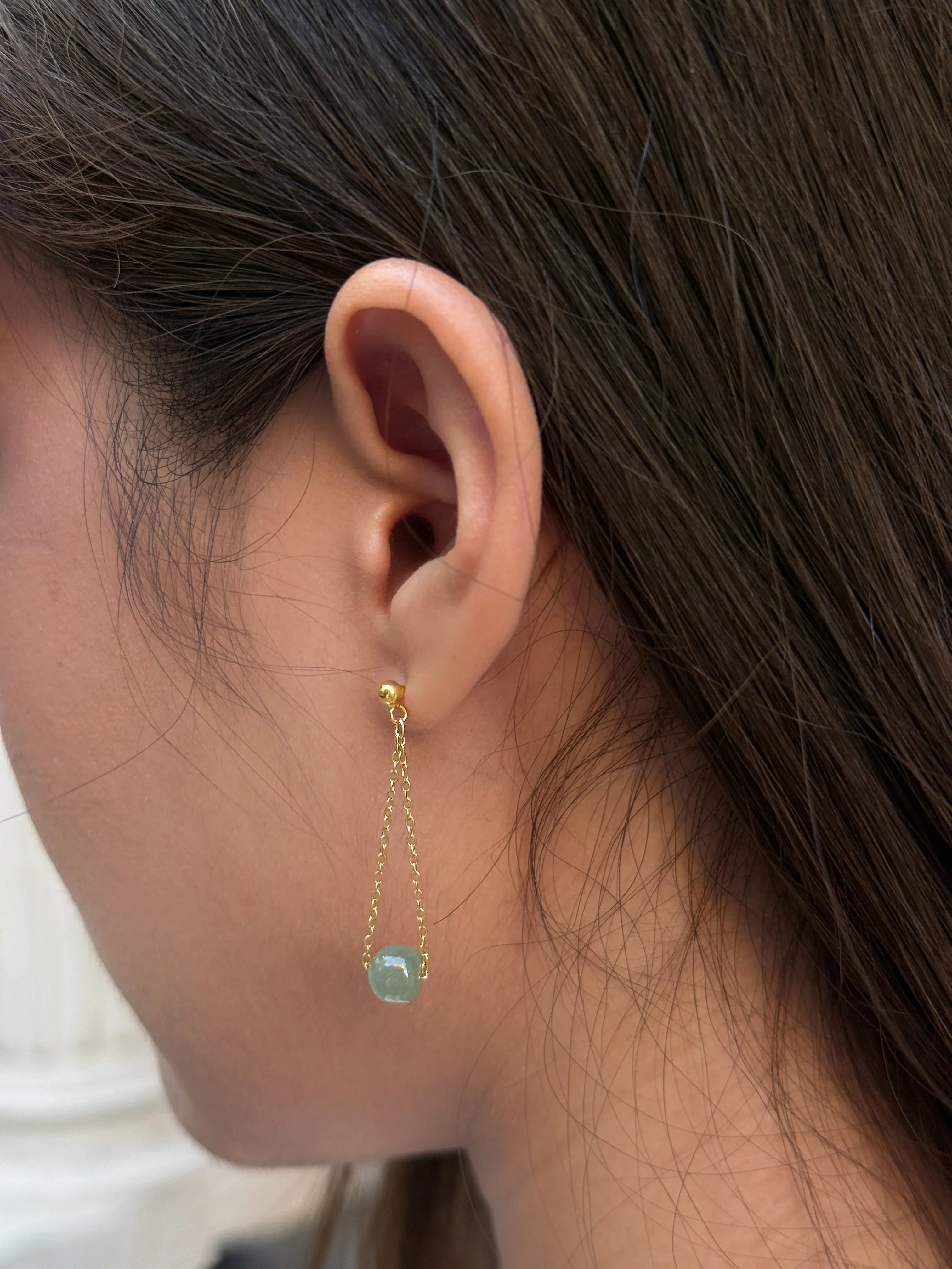 Zodiac collection | Libra — Skinny gold chain jade earrings