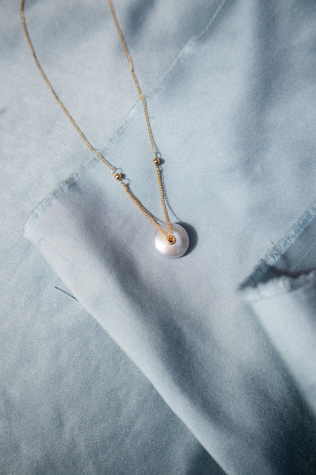 Mabel — Pendant Pearl Necklace
